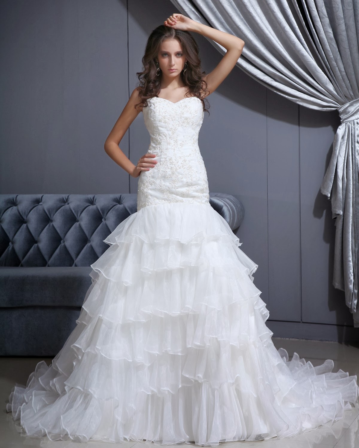 Wedding Dress: Finding Discount Wedding Gowns Online