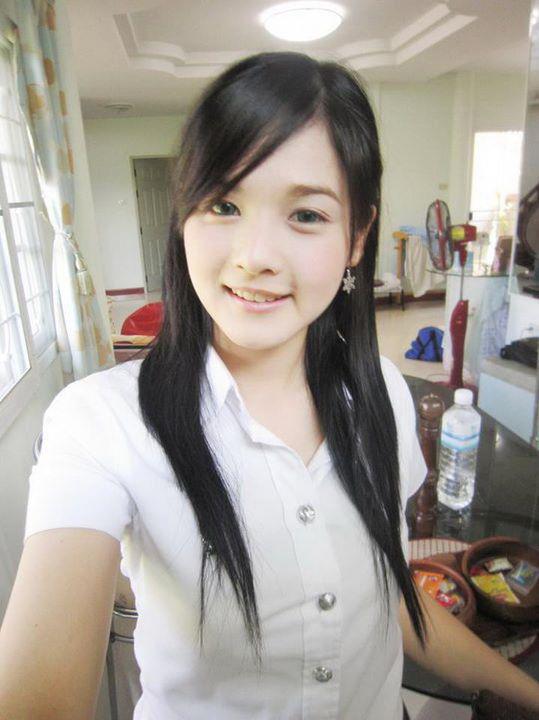 Real Cute Thai Girls University Thai Girl