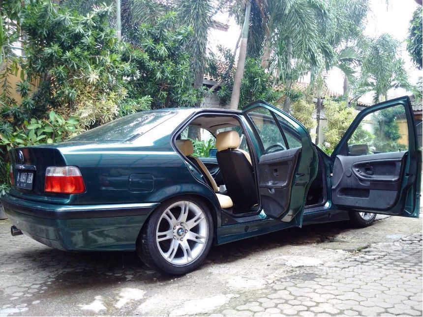 Pajak Bmw Bmw 318i M 40 Mt 1992 1992 Pajakmobil Net