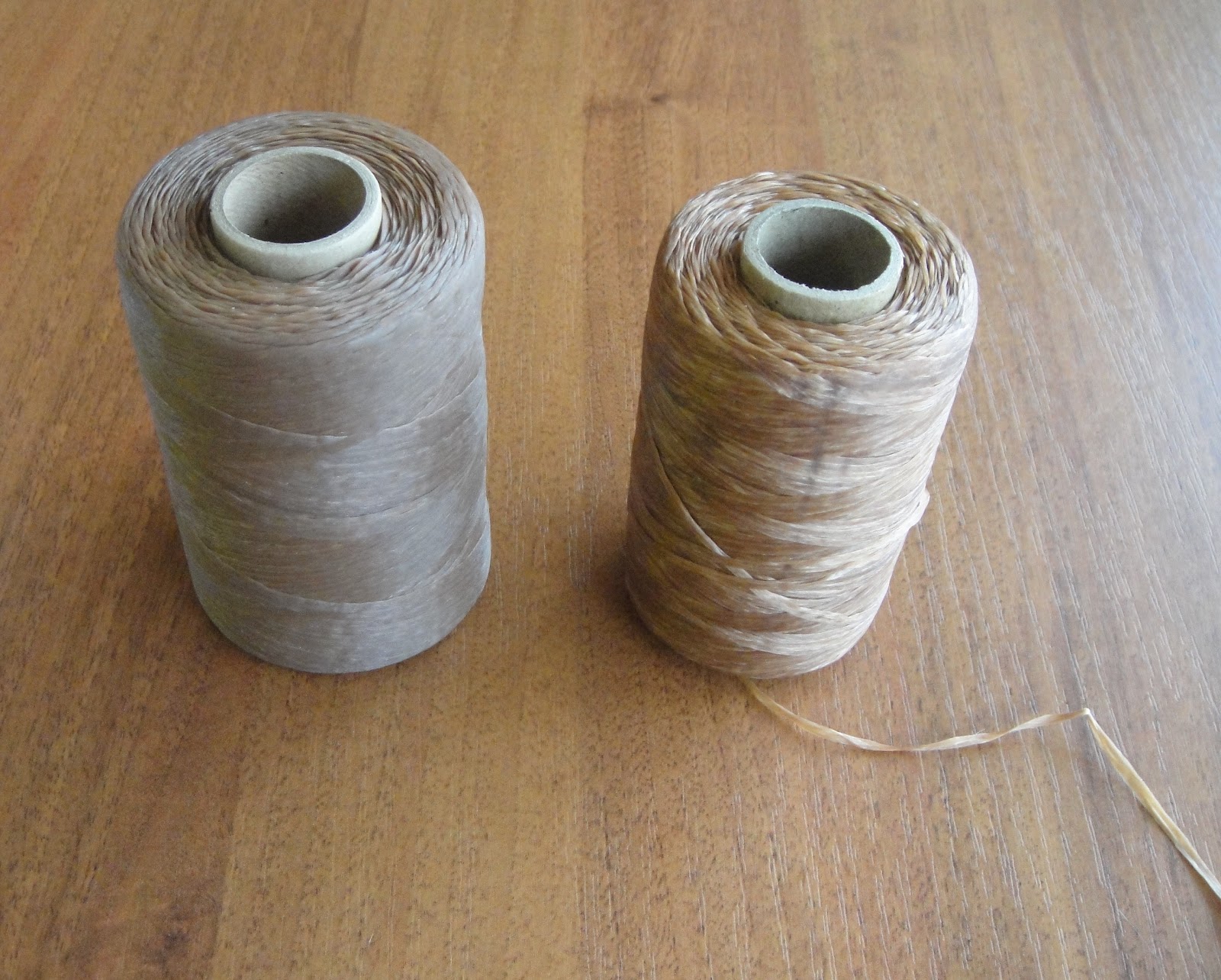 Финская нить. Нитки для электропастуха 5000 метров. Нить жила. Ладога нити жизни. 8 мм 270 метров.