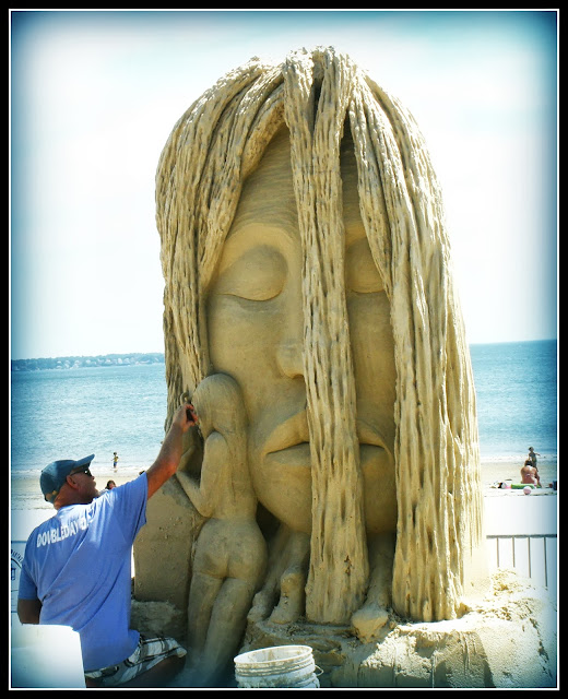 Revere Beach National Sand Sculpting Festival: Esculturas de Arena