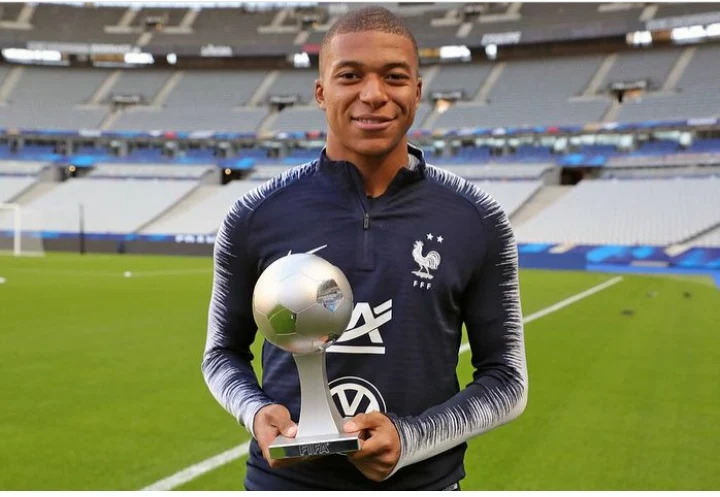 kylian-mbappe kylian-mbappe