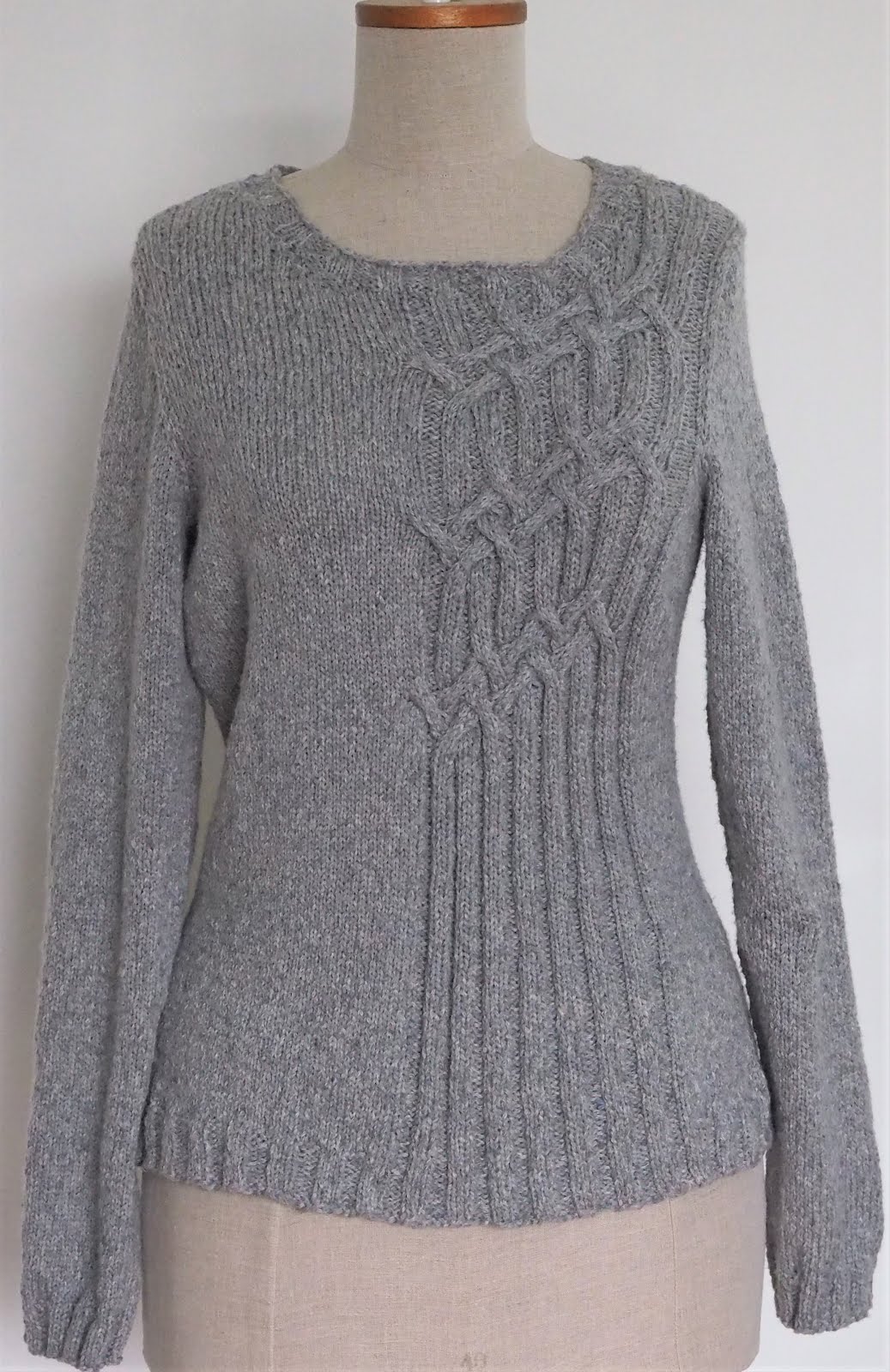 SIGRID - sewing, knitting: A sweater finished