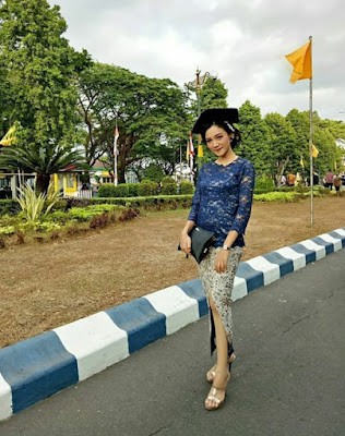 gambar model kebaya wisuda modern terbaru gambar model kebaya wisuda modern terbaru