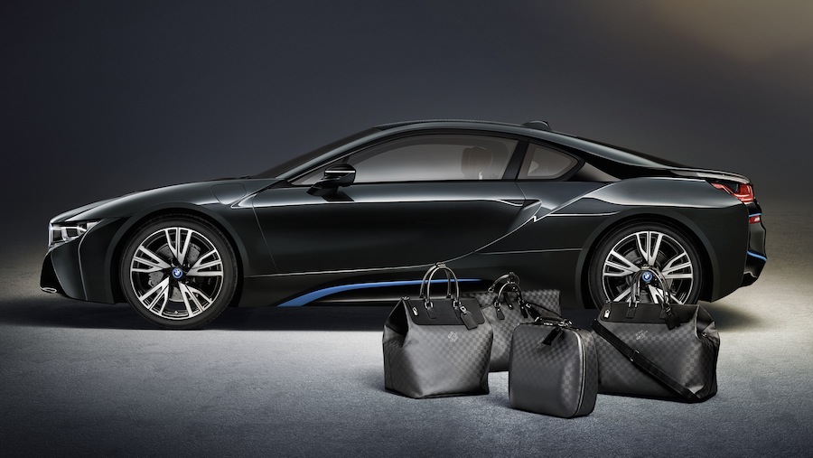 「ルイ・ヴィトン」が「BMW i8」専用デザインのラゲージコレクションを発表
