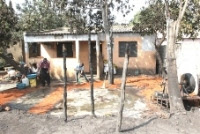 Incêndio mata mãe e dois filhos Incêndio mata mãe e dois filhos