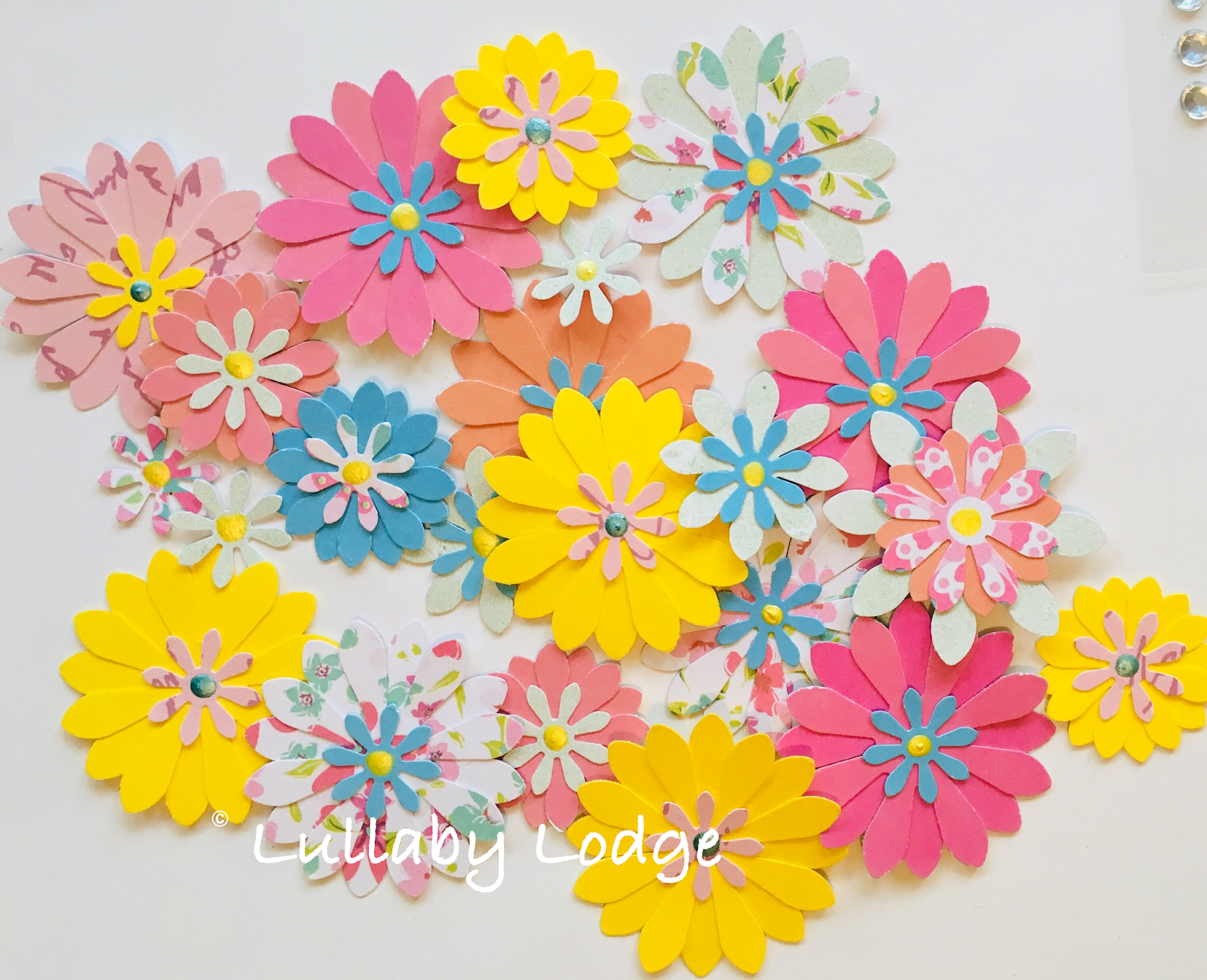 Floral Tack Adhesive  Florist Sticky Clay & Supplies at