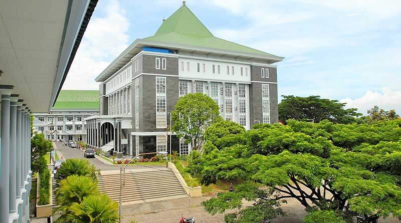 Daftar Terbaru 10 Universitas Terbaik di Kota Malang 2023  Masahen