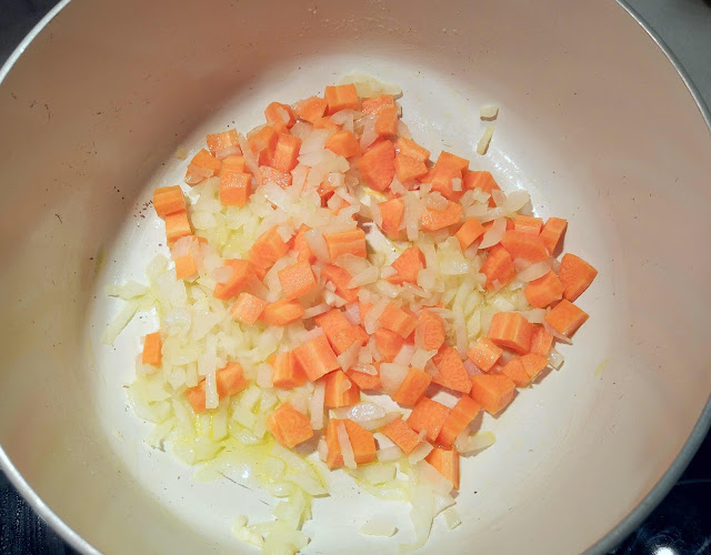 Rehogar zanahoria