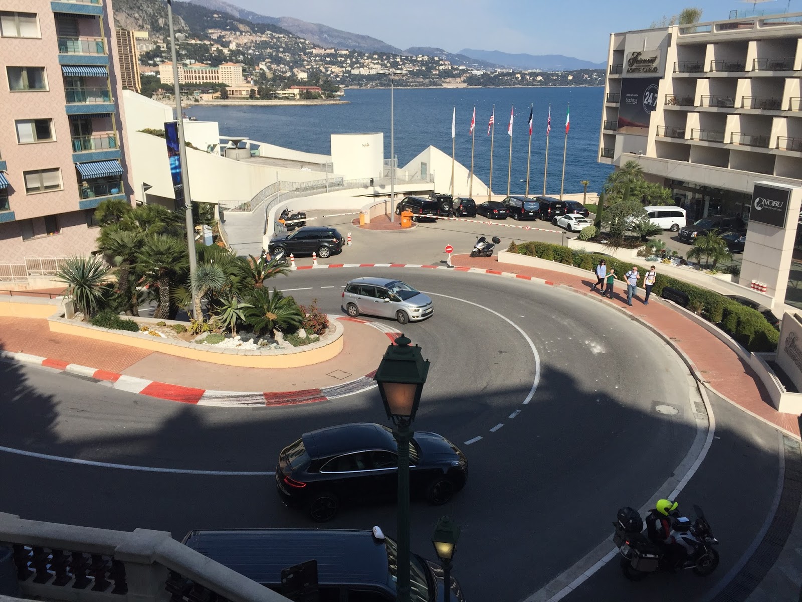 Spassfahrt クルマで遊ぶ モナコのf1コースを走る 観光 ヨーロッパドライブ