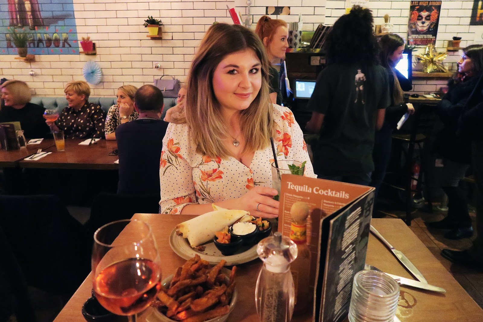 MARTINIS AND MOJITOS A FANCY BAR CRAWL IN BIRMINGHAM CITY CENTRE