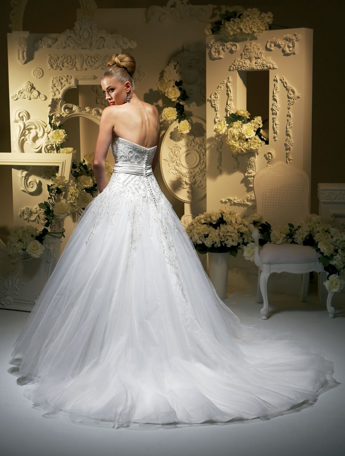 Elegant Bridal Dress: Jasmine Couture Temple Ready Wedding Dress