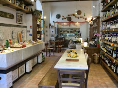 La Divina Enoteca