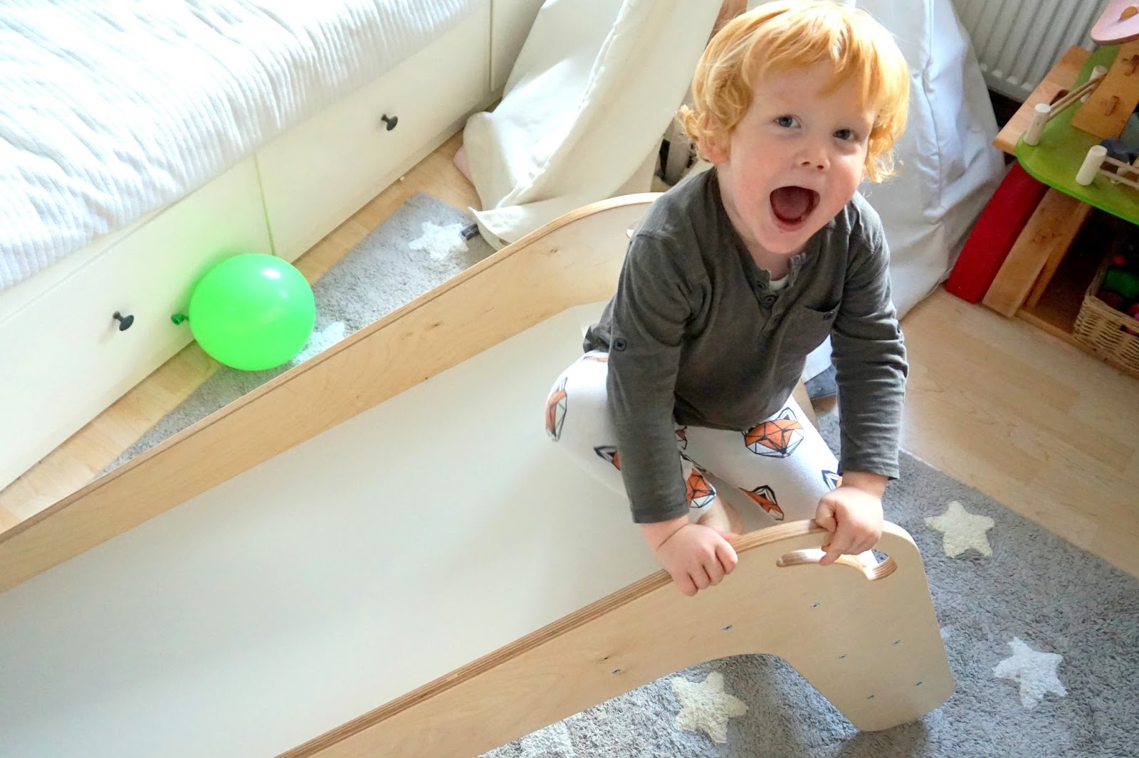 Kinderrutsche VIVA aus Holz Farbe Weiß-Lasiert 