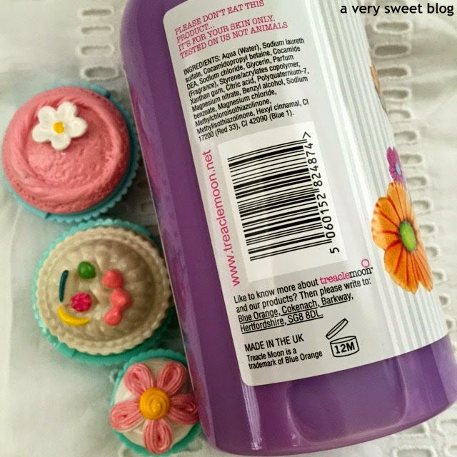 Treacle Moon Sweet Sugared Almond, Marshmallow Hearts & Warm Apple Pie