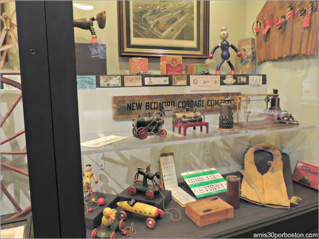 Exhibiciones Objetos Fabricados en New Bedford en el Museo de las Ballenas
