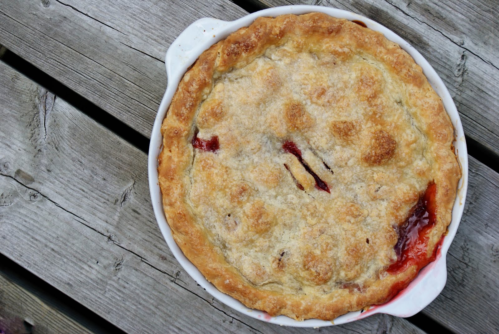 Piccante Dolce Strawberry Rhubarb Pie on the Grill