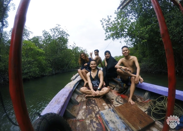 Hutan Bakau Pulau Sangiang journeyofalek.com