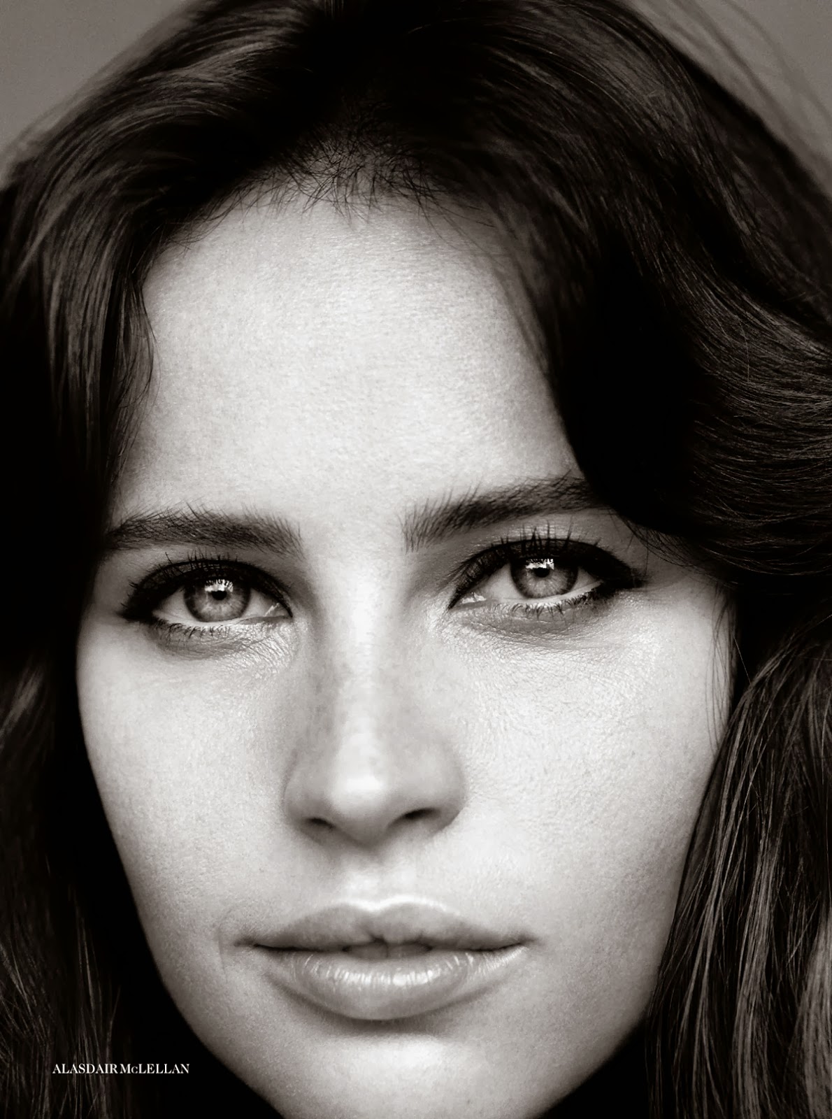 Fashionistas World: Felicity Jones for Vogue UK