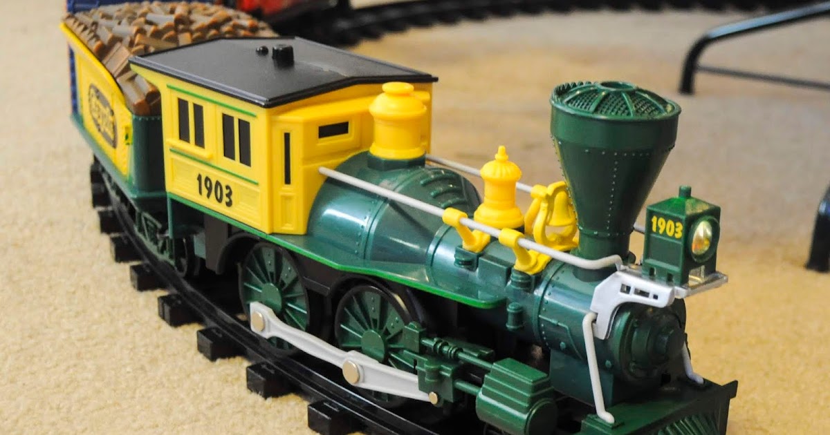 lionel crayola train set