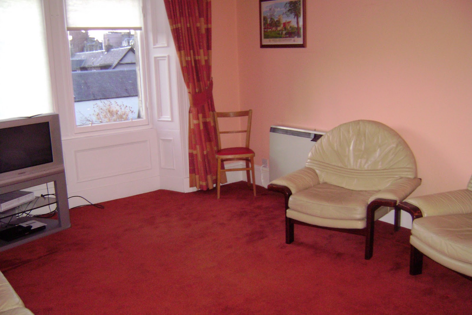 Texan Living in Scotland The question does the carpet match the drapes