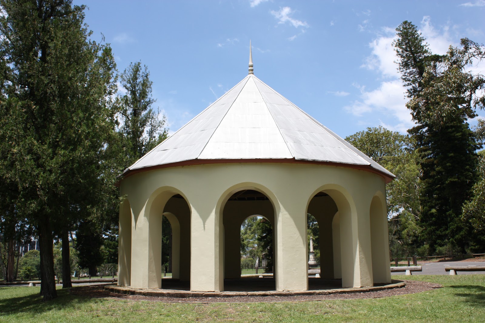 Sydney City and Suburbs Parramatta, The Bath House