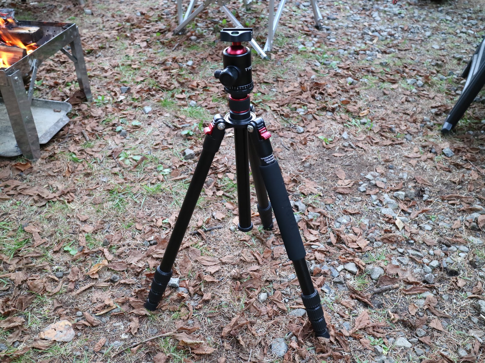 Tycka カメラ用三脚 一脚可変式＆自由雲台付きレビュー - Nomad Dogon3+1Airとオートキャンプ（+カメラ作例）