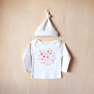 かわいい出産祝い,お名前入り,お名前プリント,オリジナル出産祝い,オーガニックコットン100%,かわいい,北欧,ベビー服,ベビーTシャツ