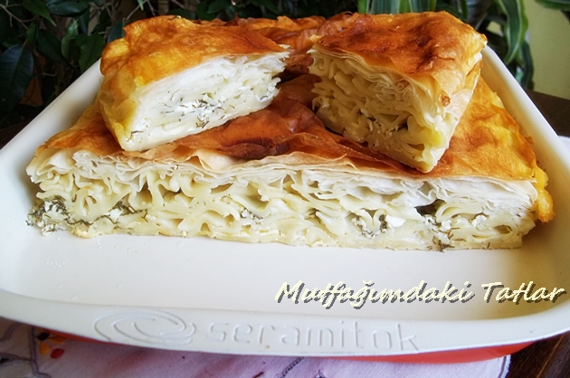 YUFKALI MAKARNA BÖREĞİ Yemek Tarifleri