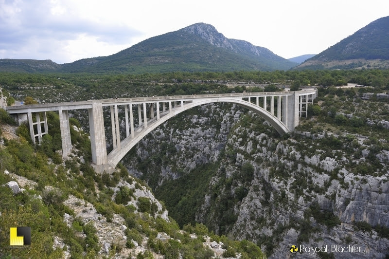 l'artuby pont sur le verdon photo Pascal Blachier