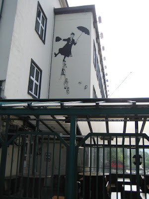 Stencil || Mary Poppins || Bergen || Norwegen ||