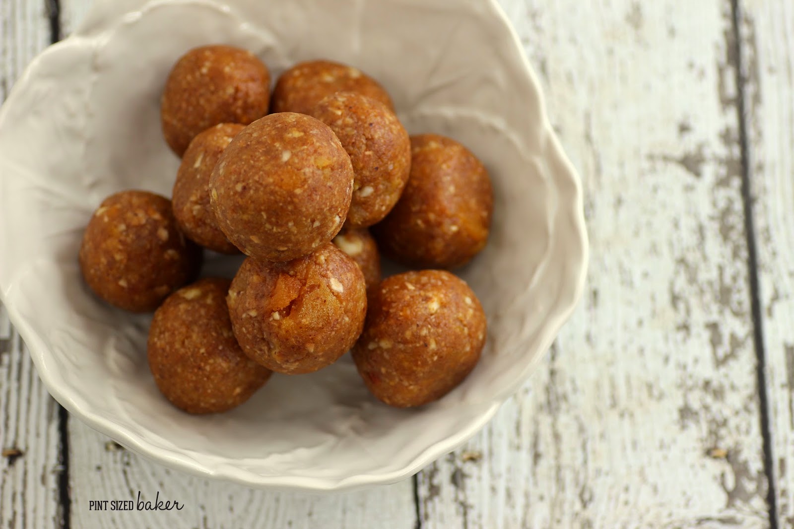 Apricot Almond Coconut Snacks 3 1+ps+Apricot+Snacks+(5)