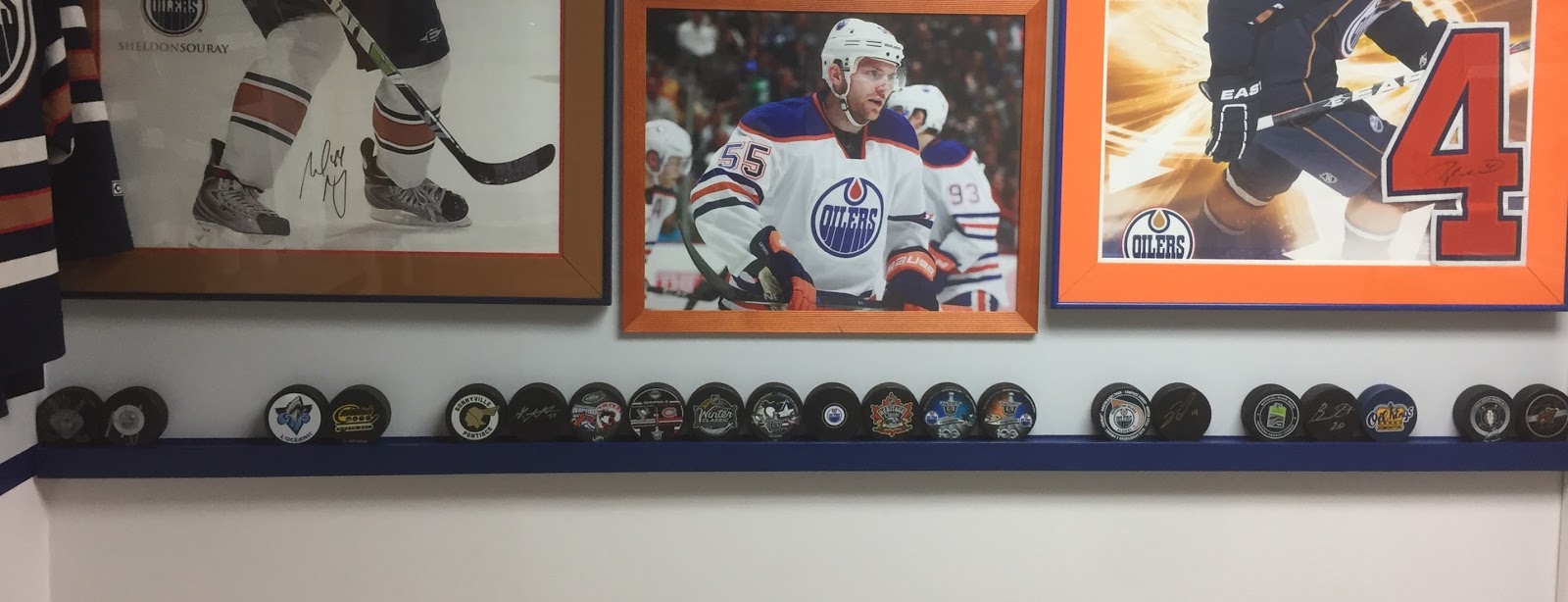 Stick This Hockey Puck Display Shelf