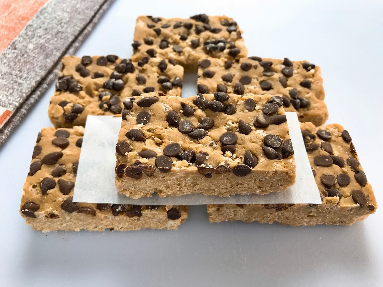 Flourless Protein Crunch Bars (glutenfree, vegan, no bake)