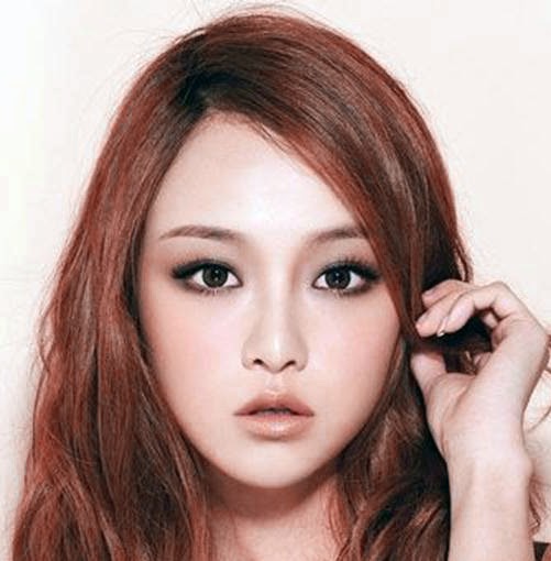 How To Make Small Eyes Look Bigger With Makeup Youtube