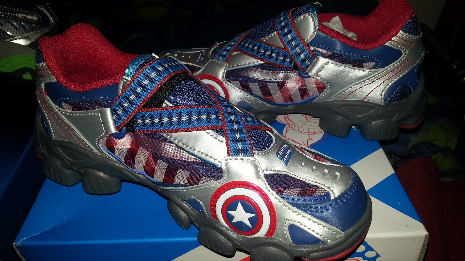 sneakers captain america