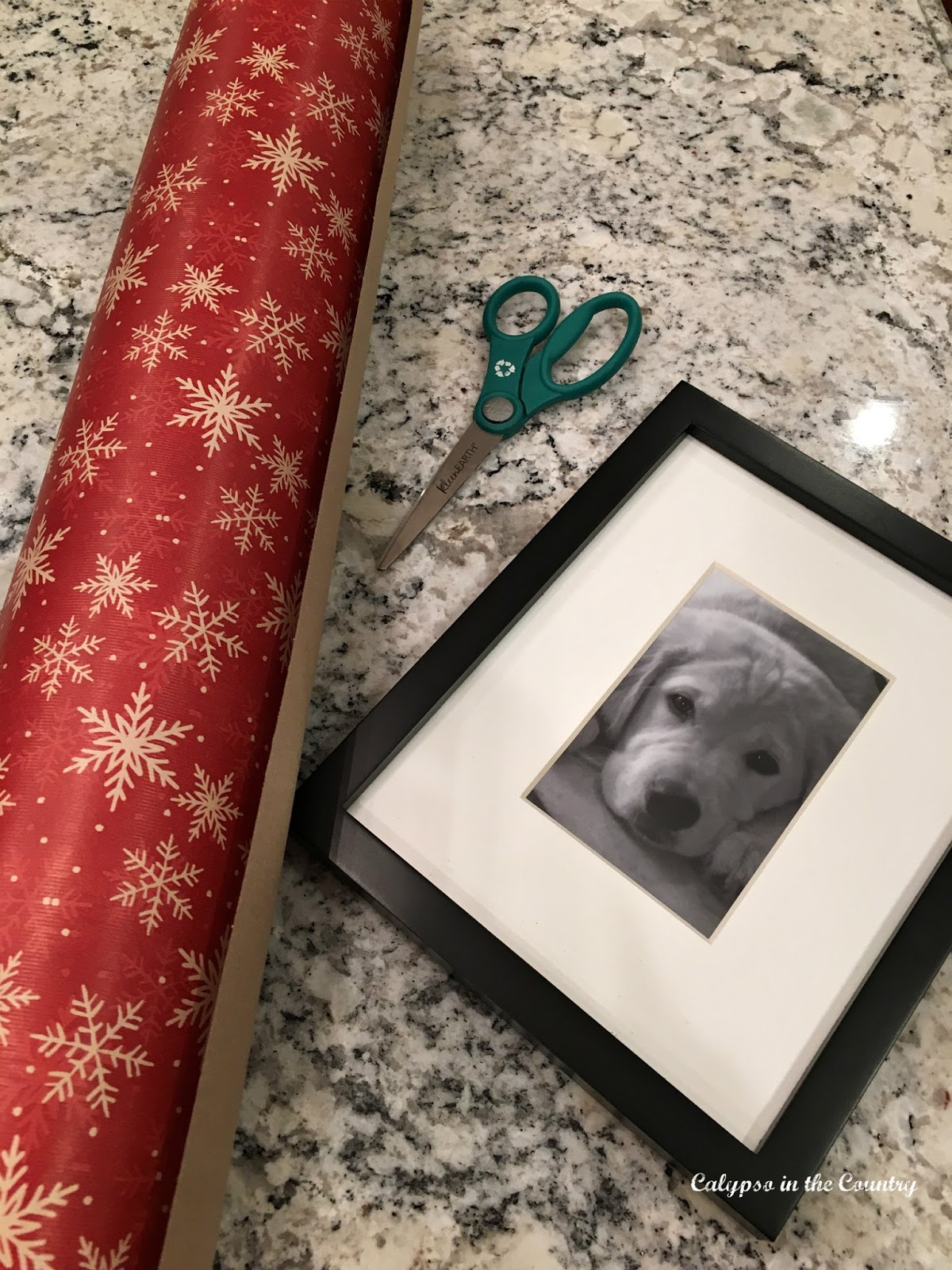 How to Decorate with Wrapping Paper (3 Simple Ways) Calypso in the