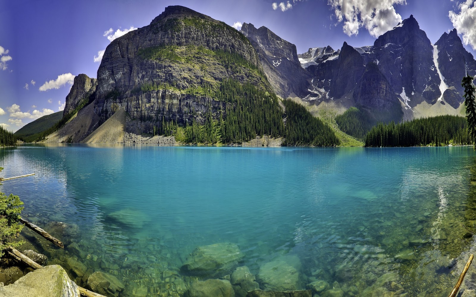 Wallpapers and pictures: Moraine lake in Canada nature (1920 1200)
