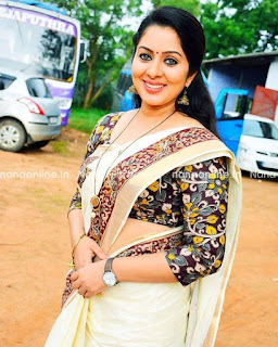 Mallu Actress Sreeya Remesh latest photos Navel Queens Mallu Actress Sreeya Remesh latest photos Navel Queens