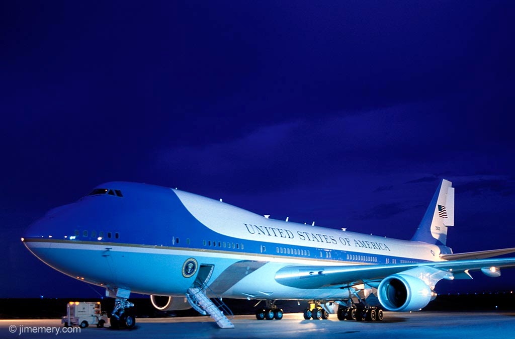 Air Force One ~ Media Wallpapers
