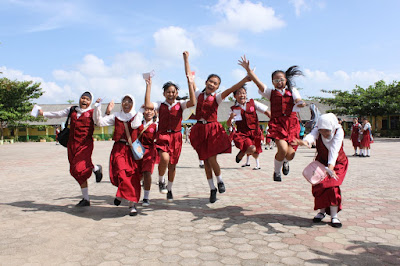 pendidikan karakter anak usia sekolah dasar Realisasi Pendidikan Karakter Anak Sekolah Di Indonesia