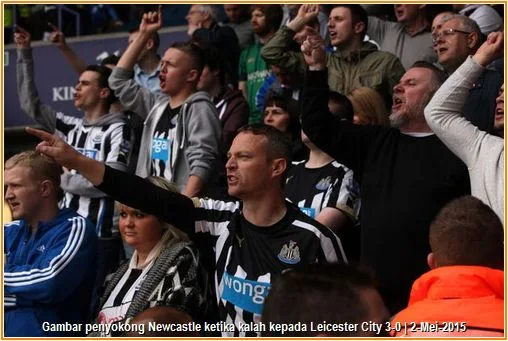 Gambar penyokong Newcastle United mencemuh permainan menentang Leicester City