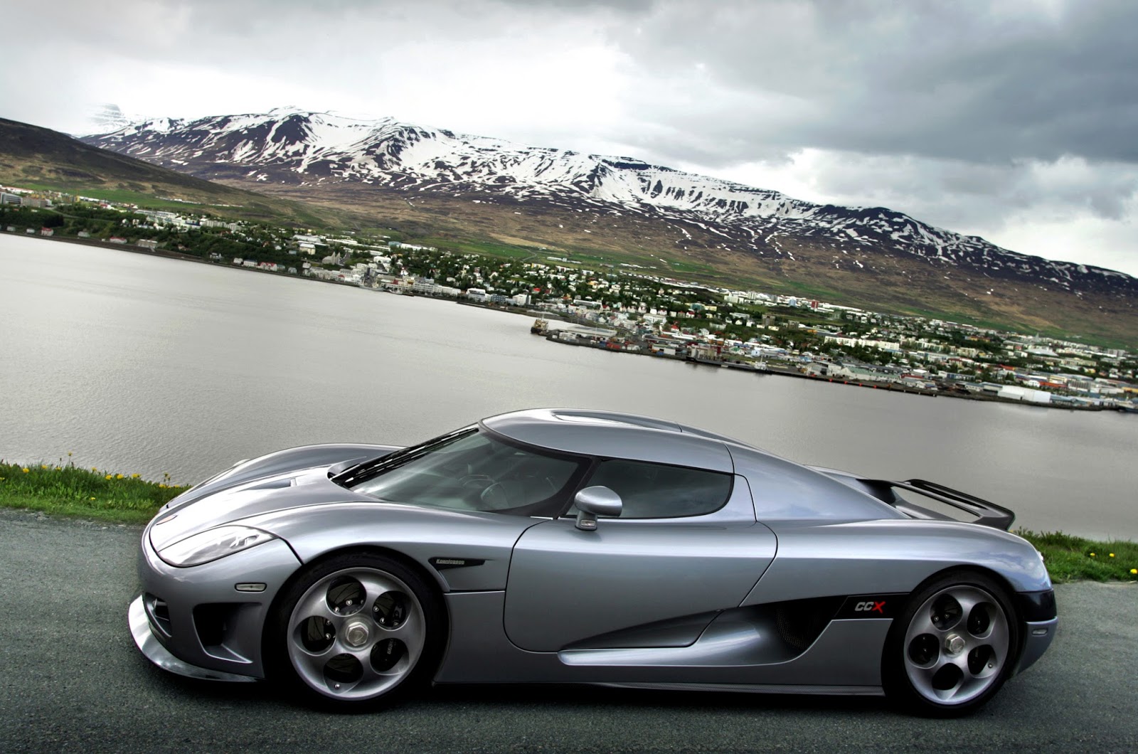 PLASTIMODEL: Koenigsegg CCX O Carro mais caro do Mundo