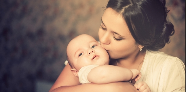 Mom, Ini Tips Agar Kulit Bayi Lebih Halus & Sehat Sepanjang Waktu Mom, Ini Tips Agar Kulit Bayi Lebih Halus & Sehat Sepanjang Waktu