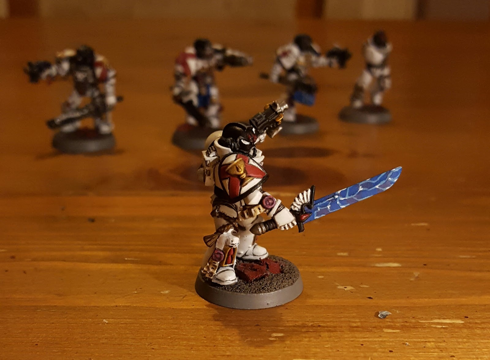 A Warhammer 30k Horus Heresy, 40k and Necromunda blog Four Dads of the Apocalypse Painting a