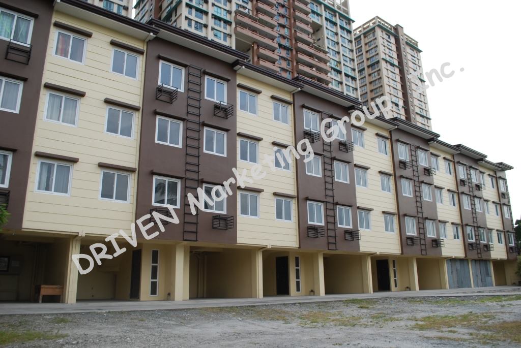 Finding Your Dream Home BAMBOO GROVE Affordable Townhouse for Sale