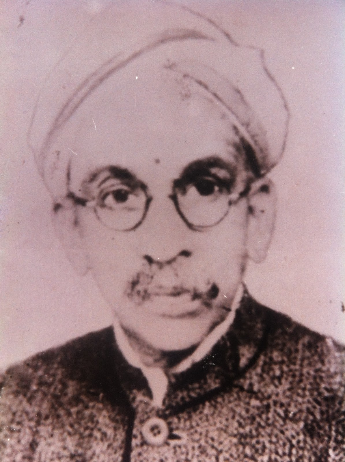 Novel Adventurers: In The Service of A King