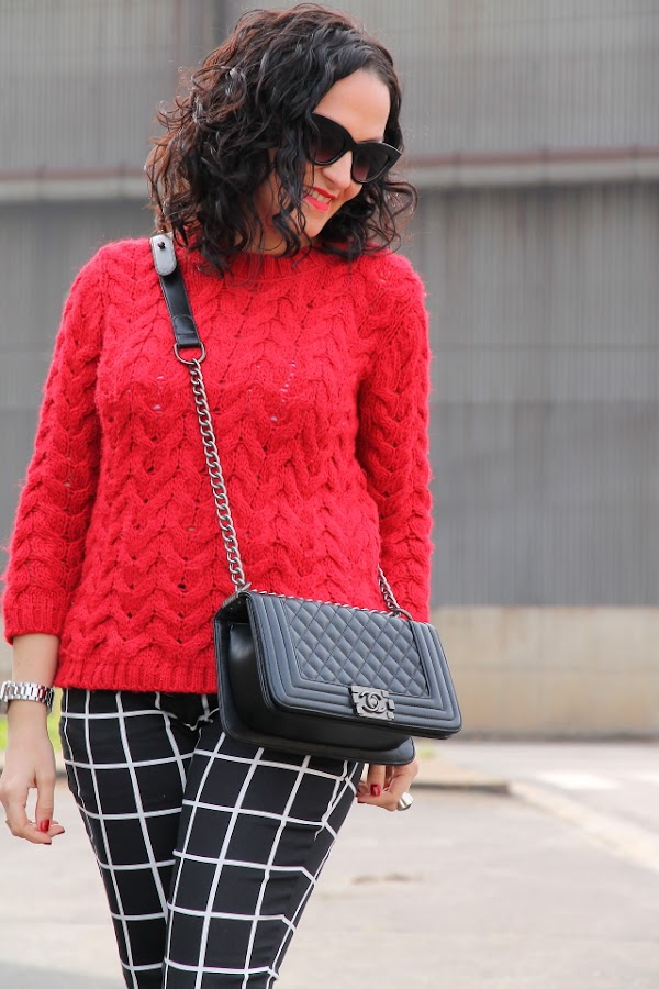 BLACK AND WHITE PLAID TROUSERS Belleza