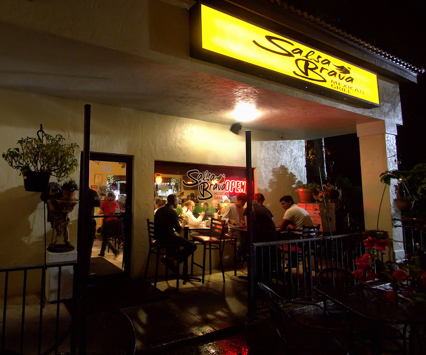 Southwest Florida Forks Three Latin Restaurants Worth the Drive In