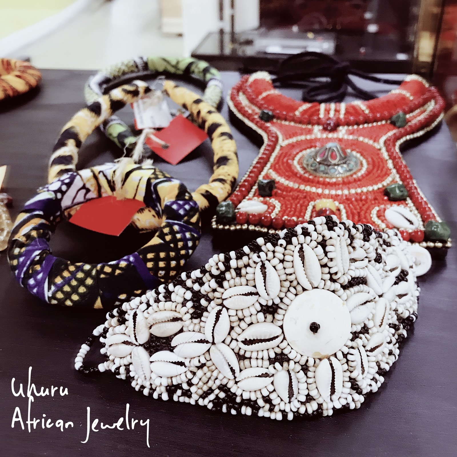 Uhuru Furniture & Collectibles African Jewelry